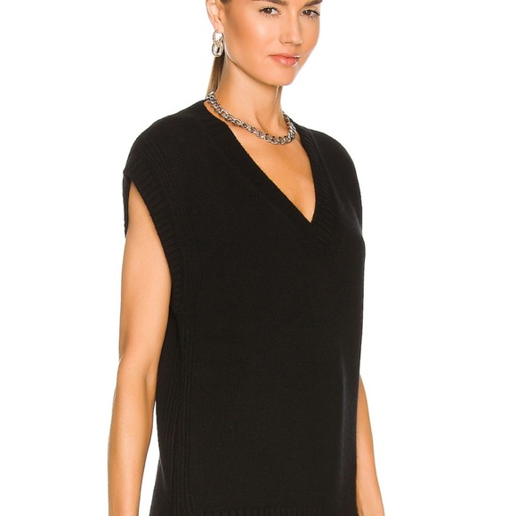 Emari V Neck Tunic - L’Acedemie - Size Small - Picture 3 of 4